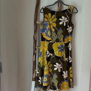 Sleeveless Floral Mini Dress in Olive and Mustard